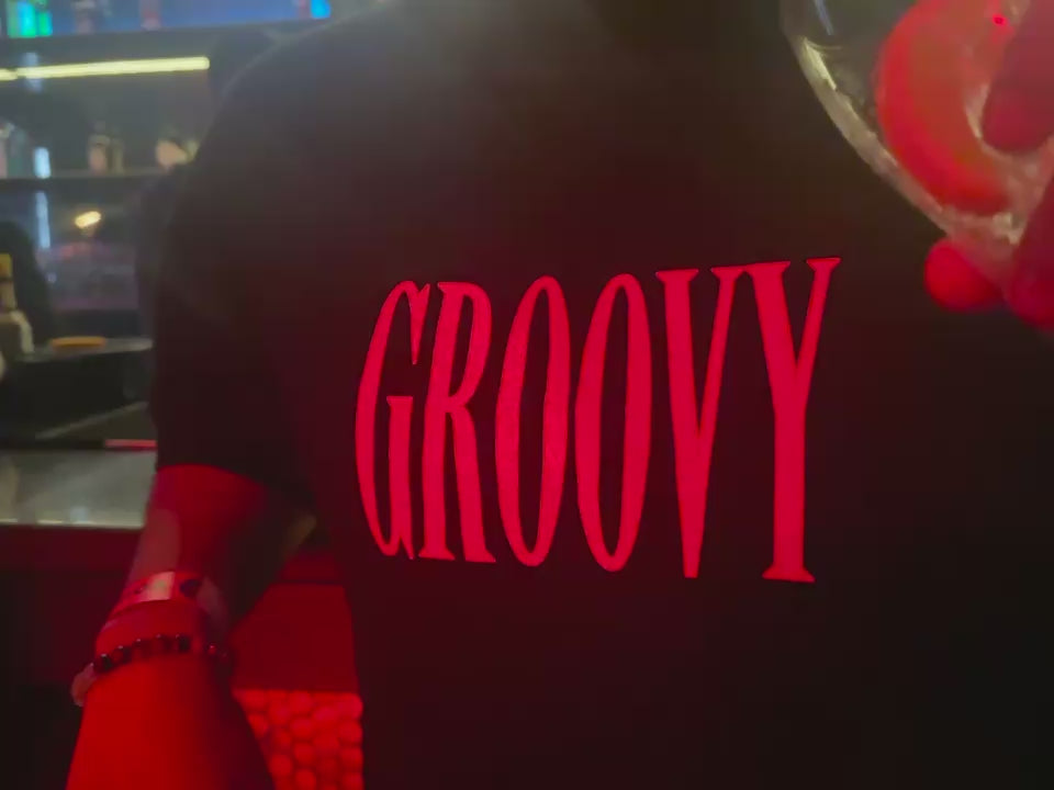 GROOVY Materialsm Oversized T-Shirt